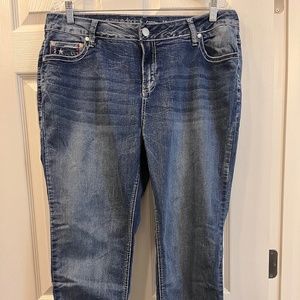 Avenuedenim, Size 16, Crop jeans, American flag details on pockets